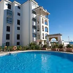 Marina De La Duquesa 847 *